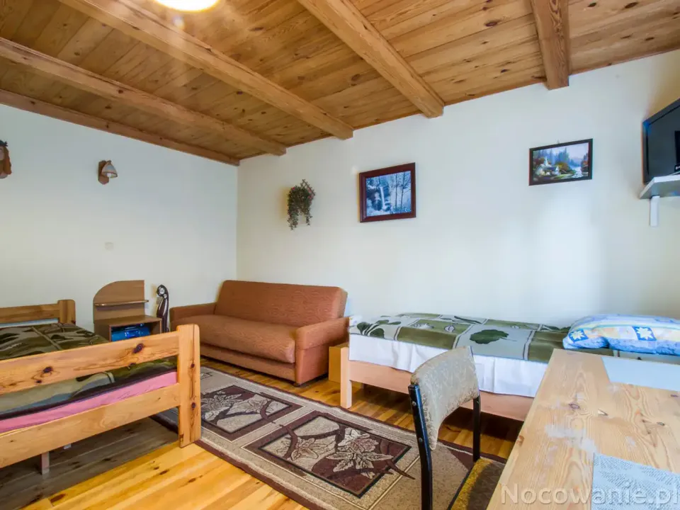 Pokój 3-osobowy (drewno)